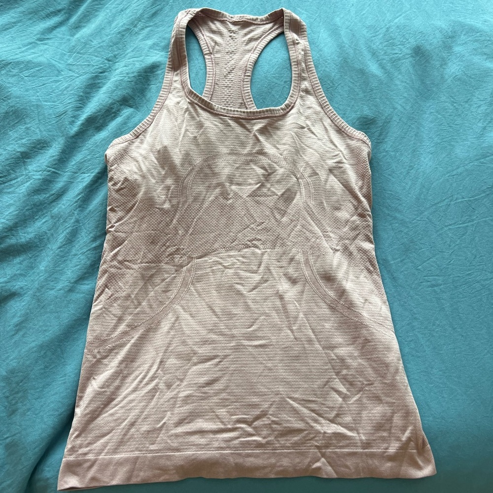 Lululemon women’s run swiftly tank top- light pink